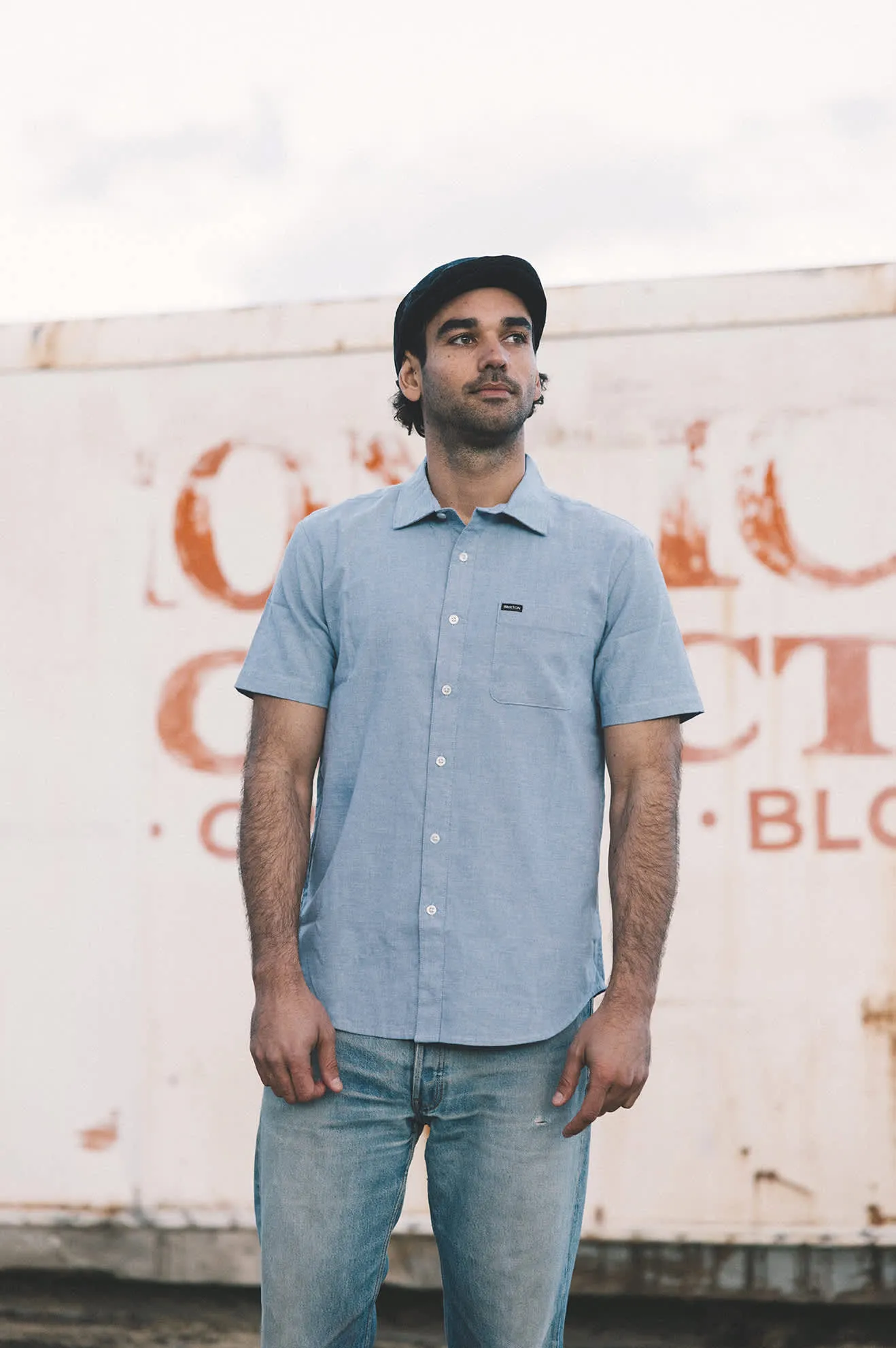 Charter Oxford S/S Shirt - Light Blue Chambray Brixton