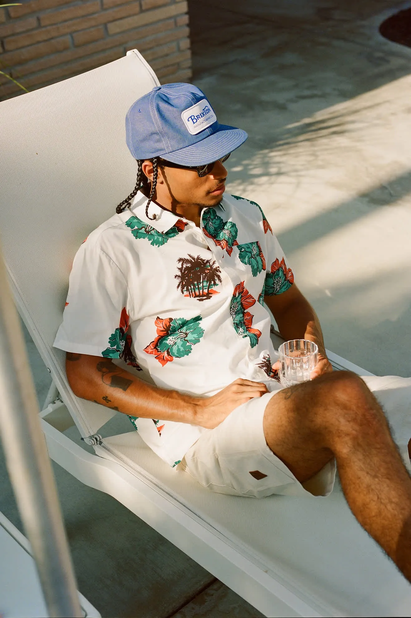 CRU Print Relaxed S/S Shirt - Off White/Aquatic Green Floral Brixton