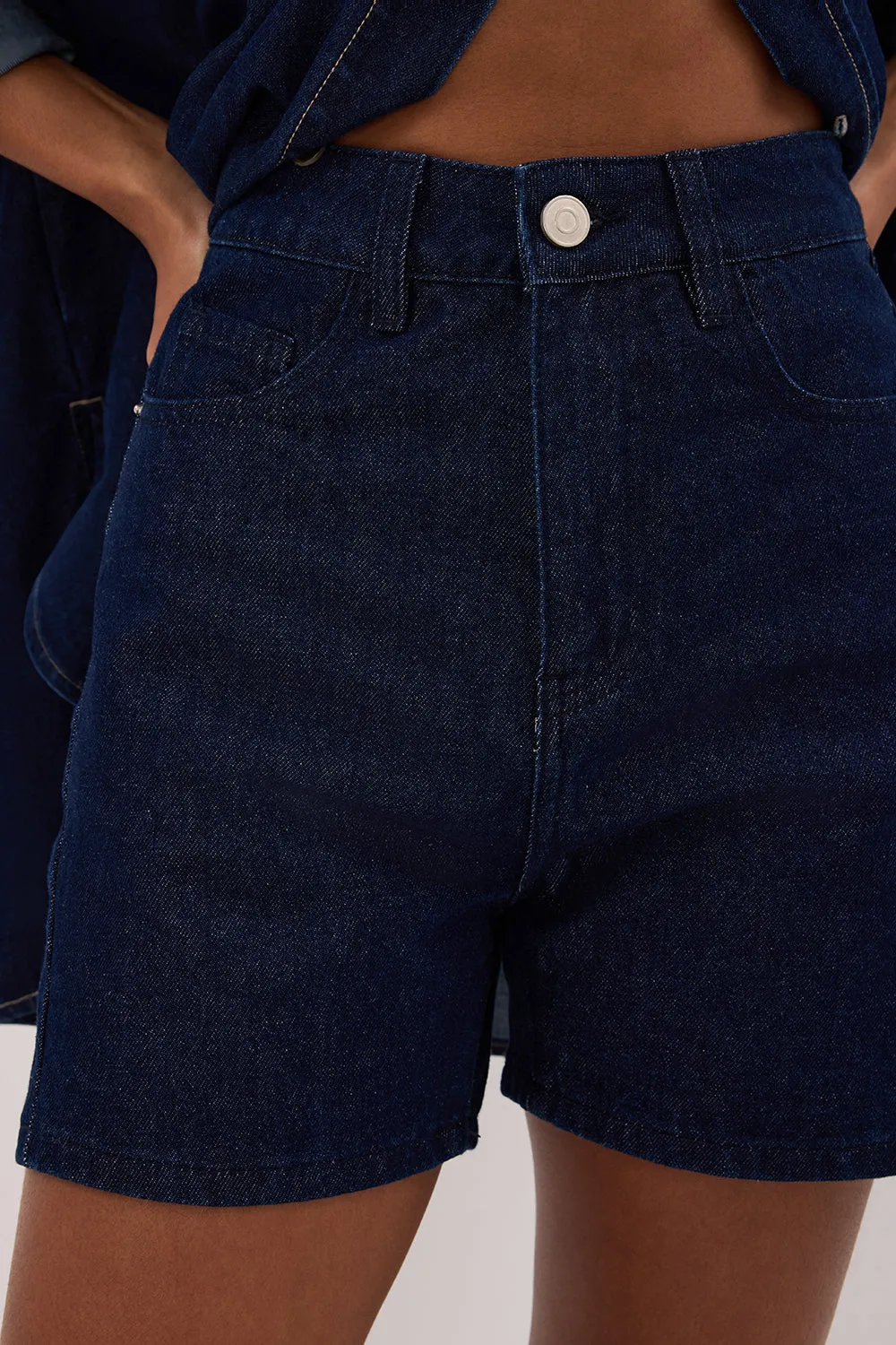 Dissh FINN INDIGO DENIM SHORT