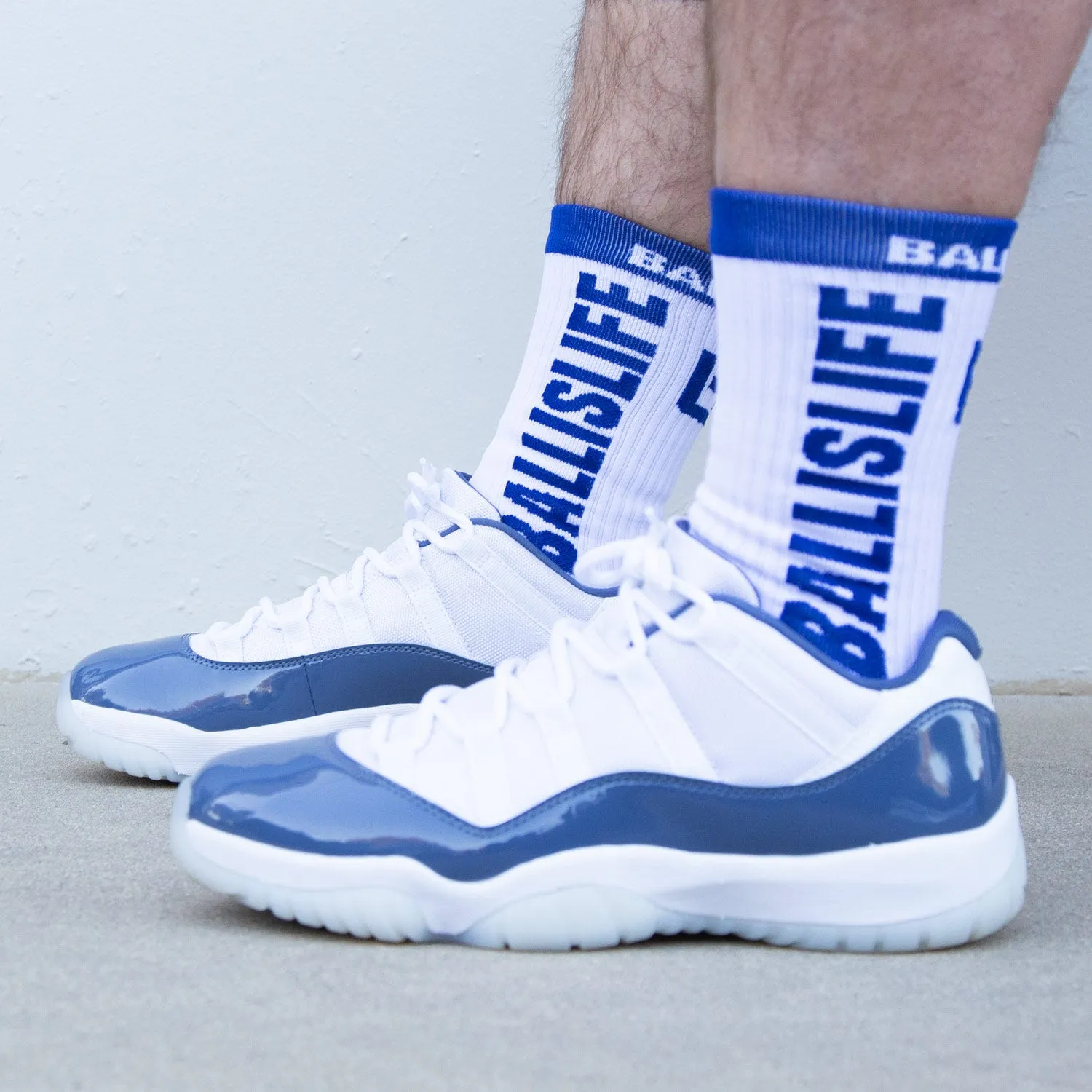 Elite Socks in White/Royal Ballislife