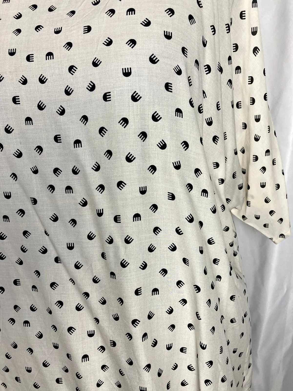Jibri Size 3 (22) Cream & Black Print Shirt