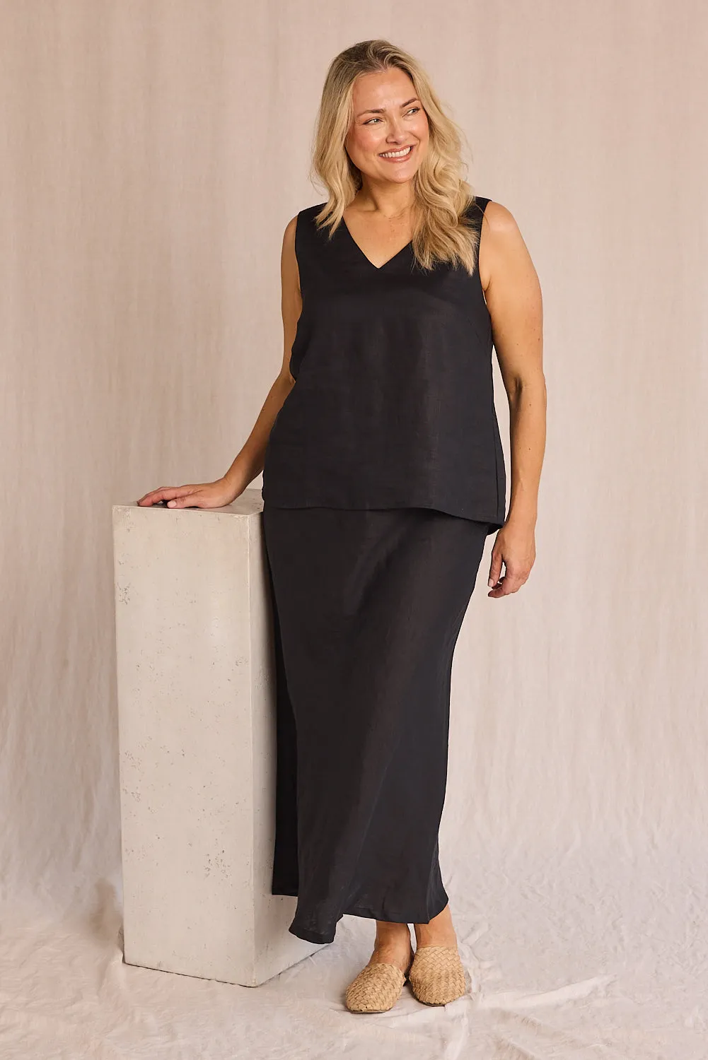 Katie Bias Cut Linen Skirt in Black Adrift