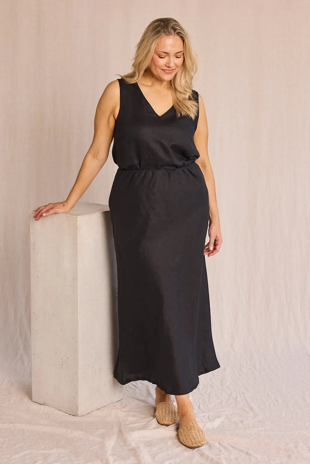 Katie Bias Cut Linen Skirt in Black Adrift