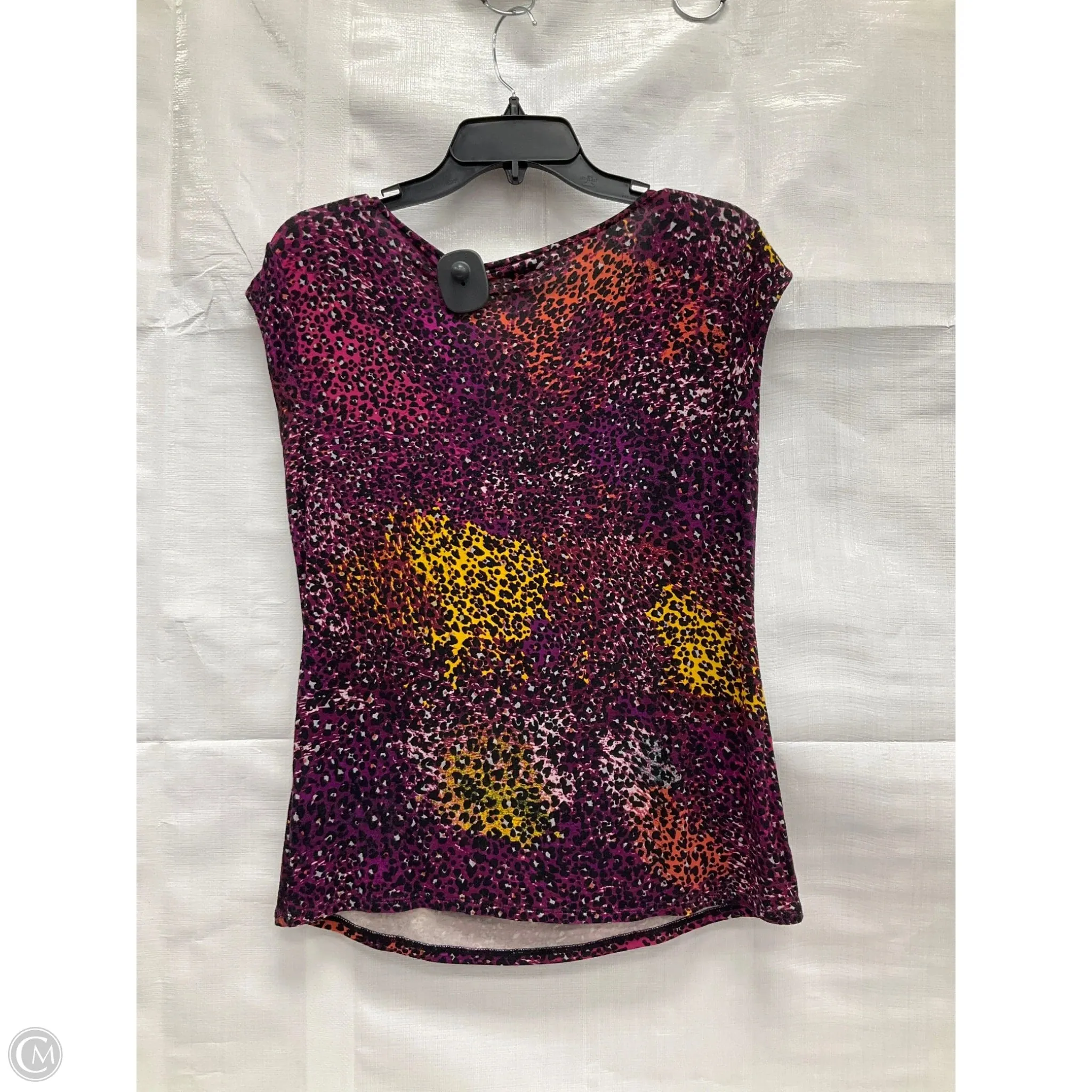 Top Short Sleeve By Premise In Leopard Print, Size: S